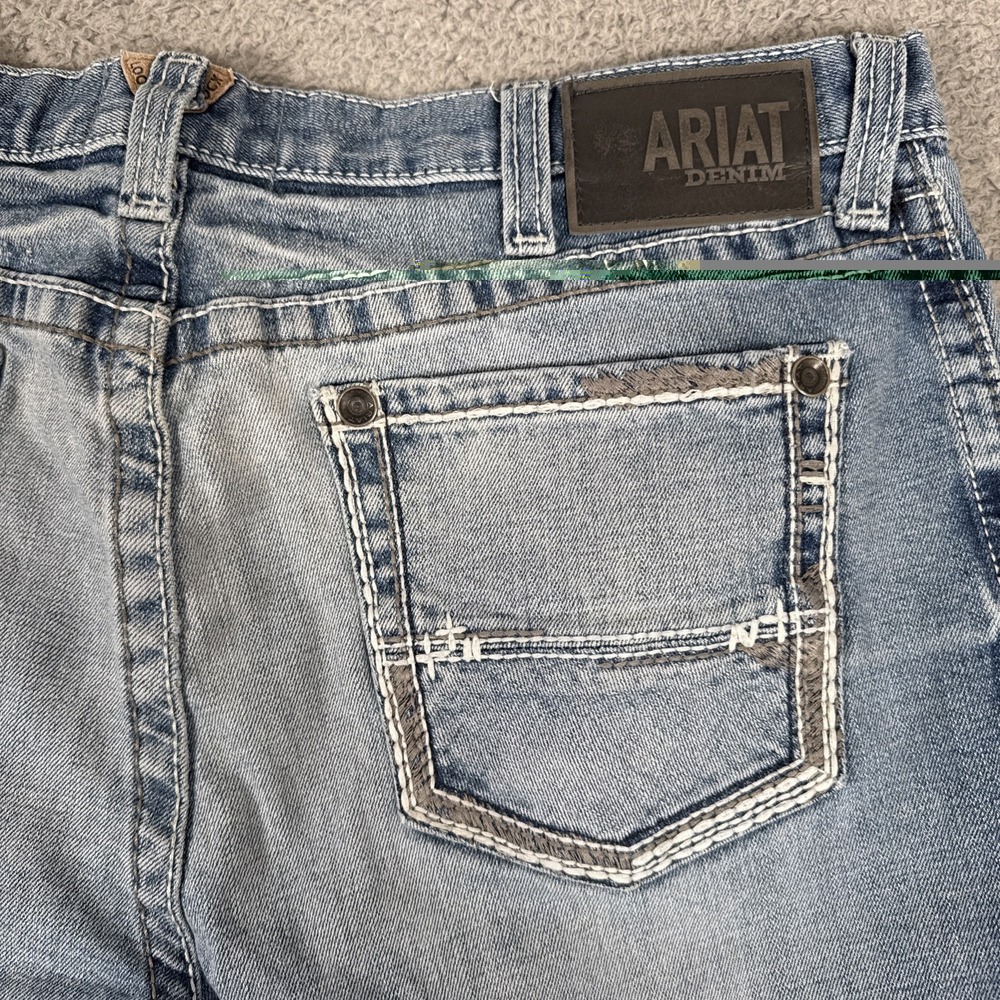 Ariat M2 Jeans Mens 36x34 Traditional Relaxed Boot Cut Dusty Road Blue Denim - Picture 10 of 13